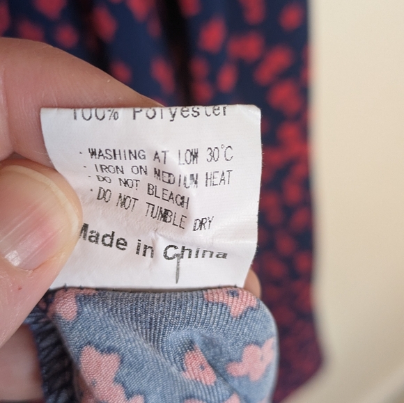 Simple Flavor Floral Midi Dress In Red And Blue - Picture 6 of 6